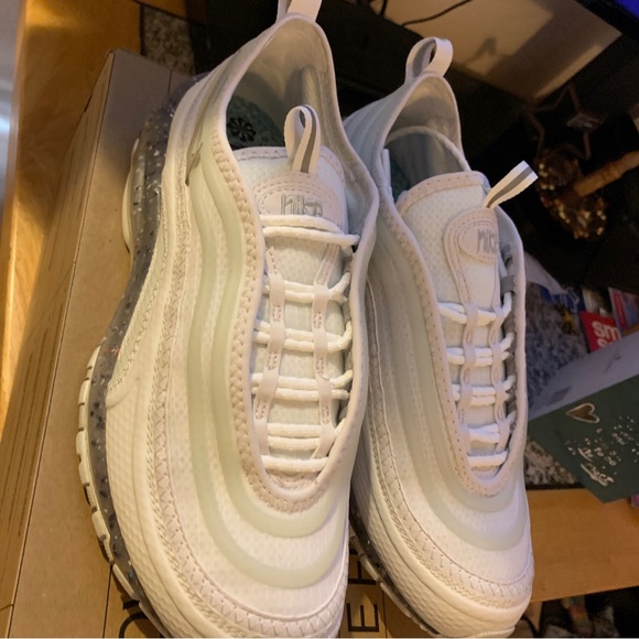Men’s Nike Airmax terrascape 97, white men’s size 6 1/2 women’s size 8 - Picture 3 of 3